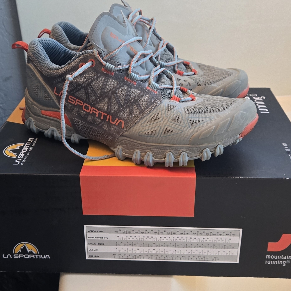 La Sportiva Women's Size 8 Bushido II Trail Running Shoes